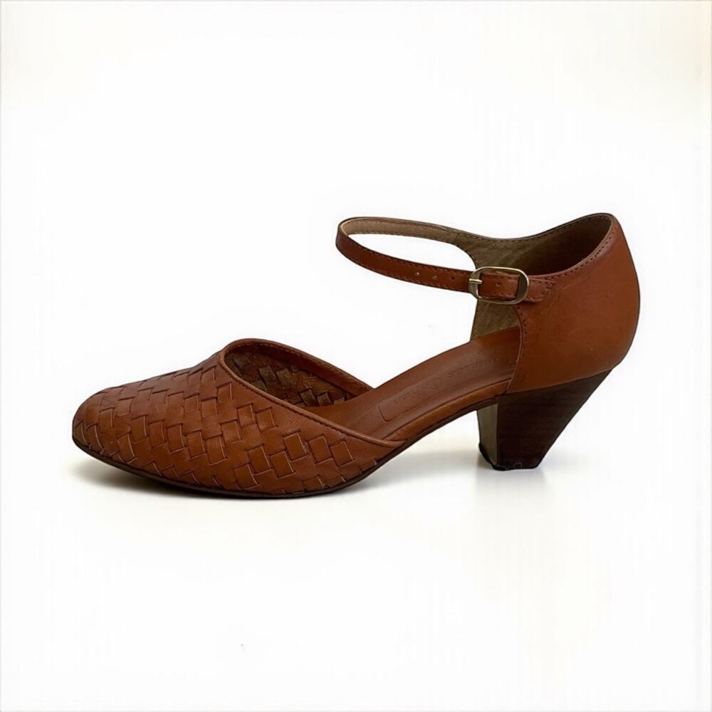Vintage 70s Jacques Cohen Terracotta Woven Toe Genuine Leather Mid Block Heels
